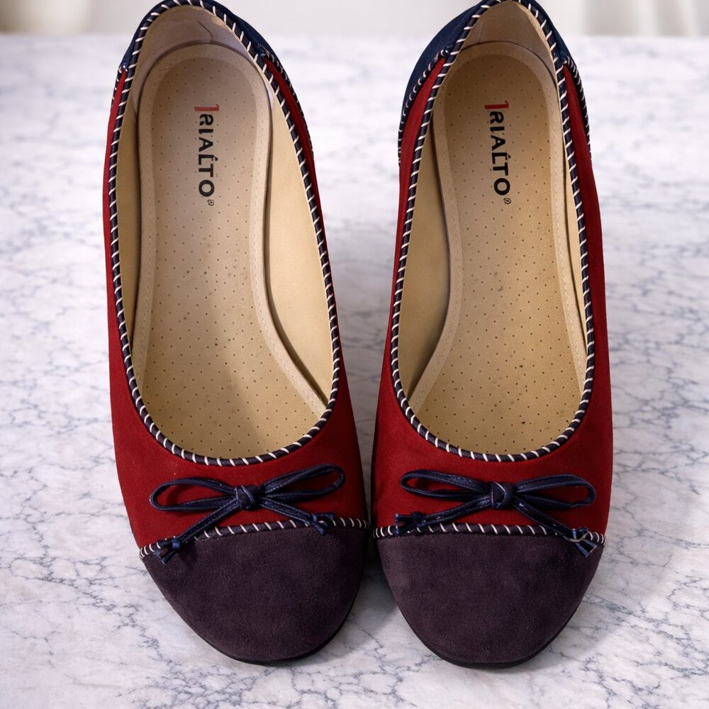 Rialto Women’s Red & Dark Gray Loafers – Size 8.5 – Gently Worn